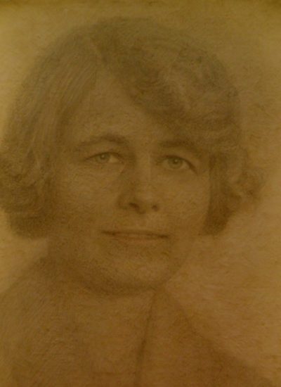 portrait lucette brocher copy